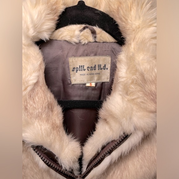 VINTAGE Rabbit Fur Coat - Picture 3 of 8